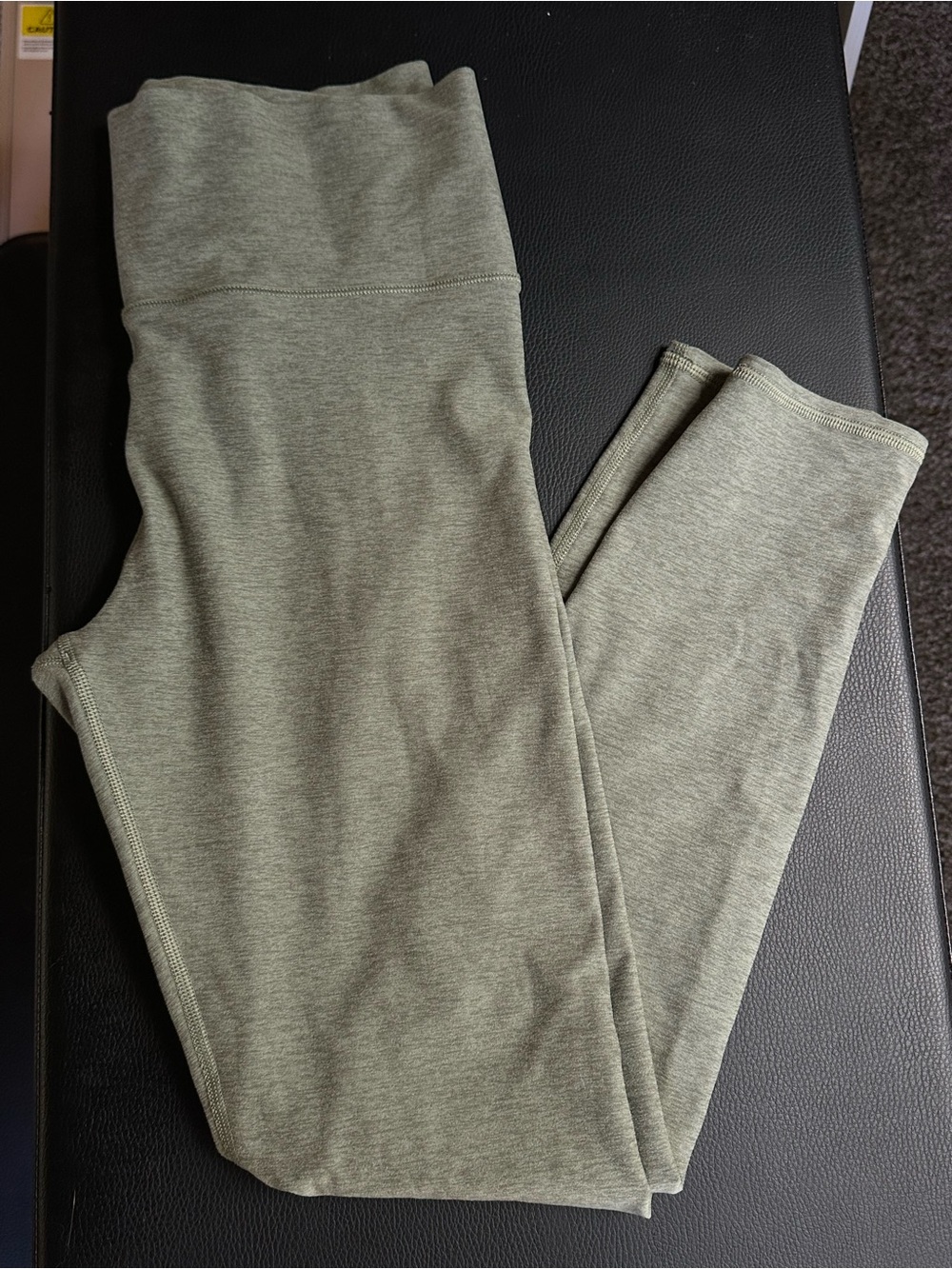 Vuori Olive Green Leggings